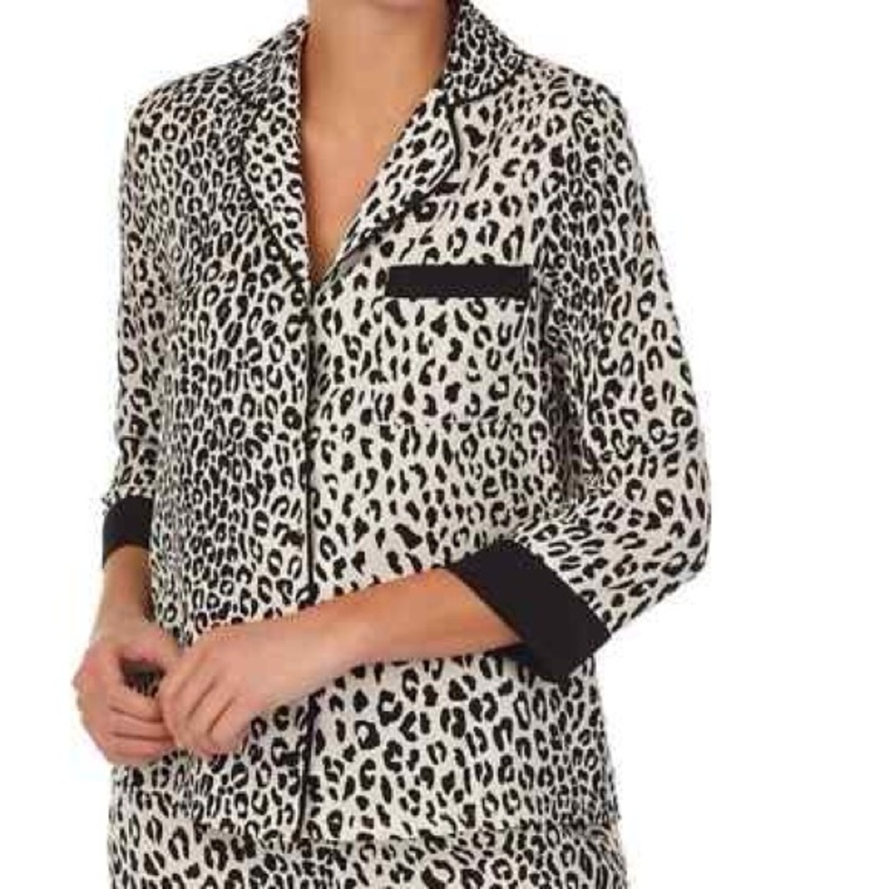🦋 Kate Spade Cream & Black Leopard Print Button Down Satin Pajama Top